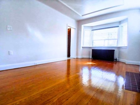 For Lease - 310 Westwood Avenue Unit# Main, Toronto, Ontario - Photo 4
