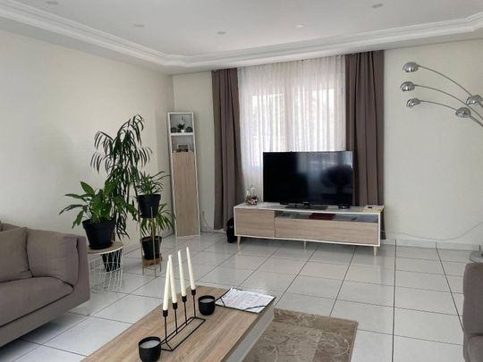 Maison 5 pièces - 71850 Charnay-lès-Mâcon - Photo 1