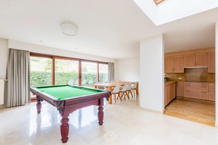 Kwalitatief appartement met inpandige garage - Photo 3