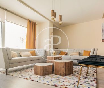 Penthouse for rent in Palacio (Madrid) - Photo 1