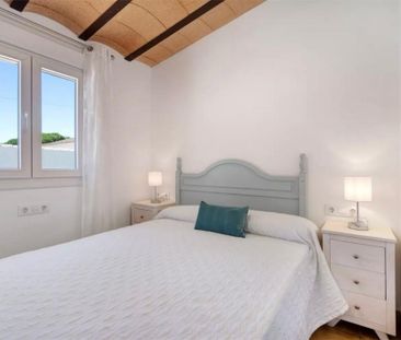 Casa o chalet de alquiler en Camino de Islas Celebes, 7, Las Laguna... - Photo 3