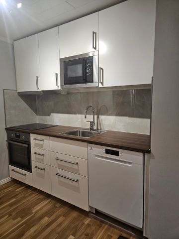 Helgavägen, Täby - Foto 2