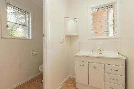 2/24 Hale Street, Townsville City QLD 4810 - Apartment For Rent | Domain - Photo 2