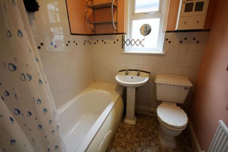 1 bedroom house of multiple occupation to rent - Photo 5