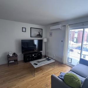 4 1/2 Avec 2 Balcons - Photo 3