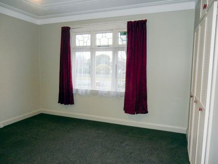 RETIREMENT HAVEN - Photo 4