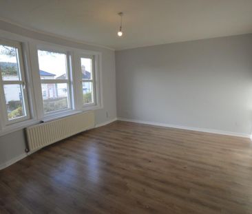 2 bedroom ground floor flat to rent - Photo 1