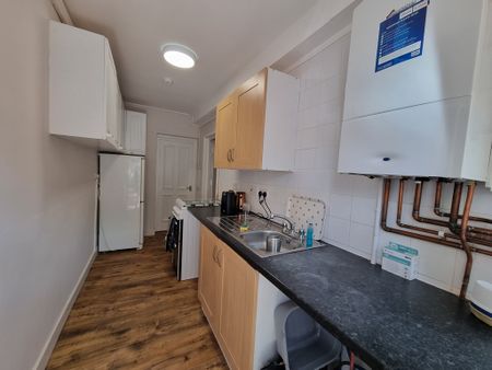 2 Bed Student Accommodation - Photo 4