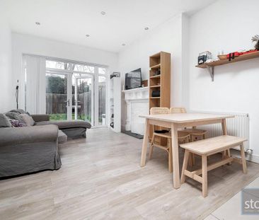 3 bedroom apartment to rent - Photo 2