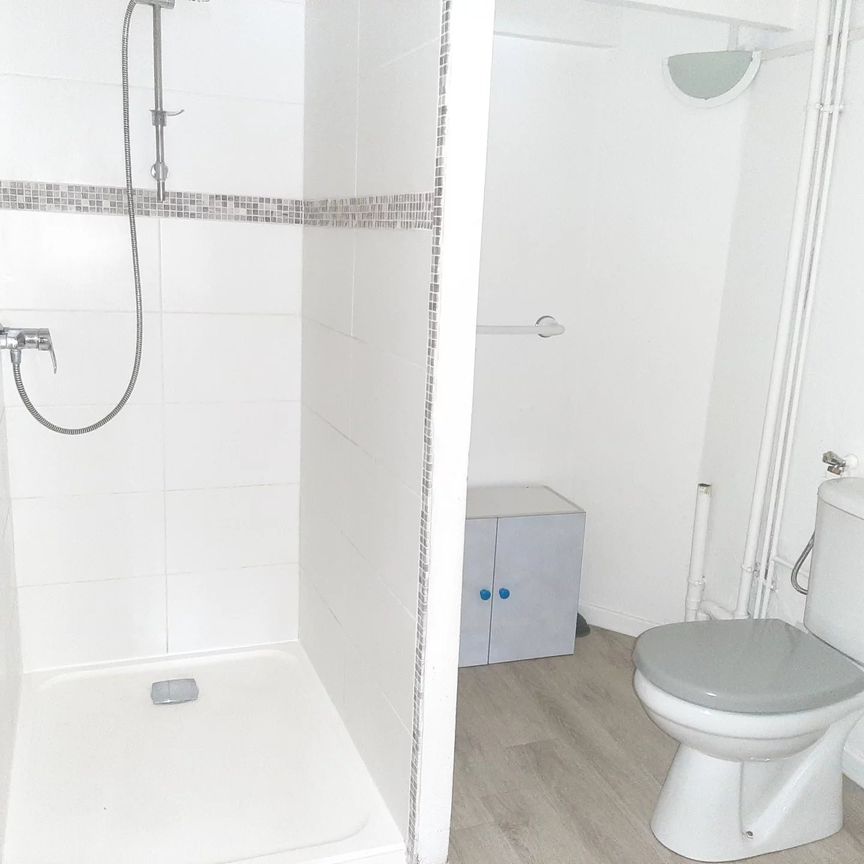 Location Appartement 2 pièces 38m² DOMPIERRE SUR MER 17139 - Photo 1