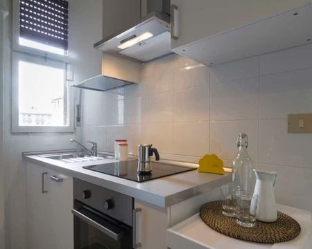 Via Salvatore Barzilai, Milan, Lombardy 20146 - Photo 3