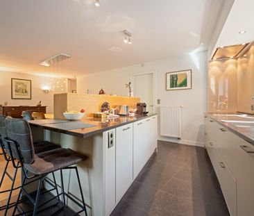 Stijlvol appartement aan de stadsrand. - Photo 6