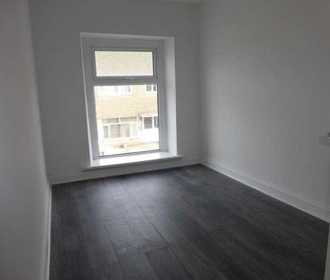 Lincoln Street, Porth, CF39 - Photo 3