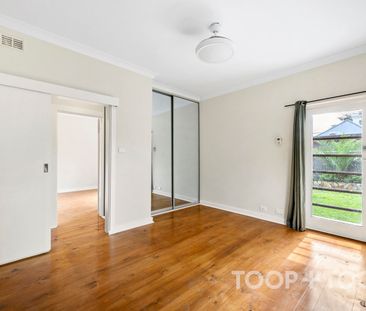 Spacious updated 3 bedroom unit - Photo 1