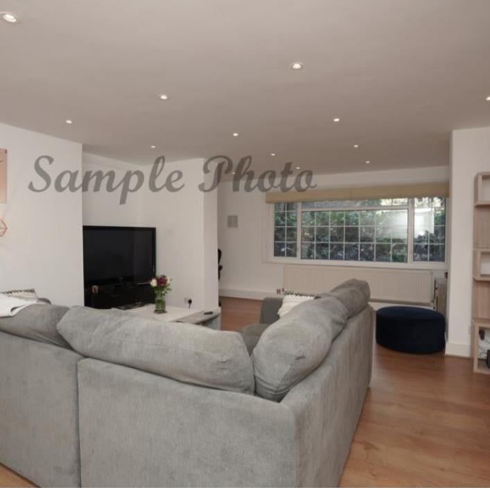 1 Bed Flat, Selhurst Road, SE25 - Photo 1