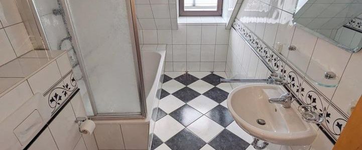 ++ neues Zuhause im Herzen der Stadt - wunderschöne 3-Raum Wohnung - mit tollem Balkon ++ - Photo 1