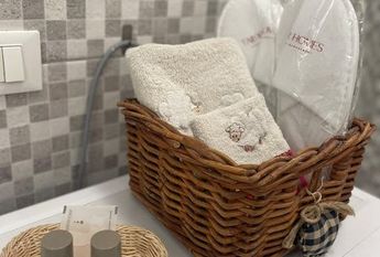 Via SantAgnese, Padova, Veneto 35139