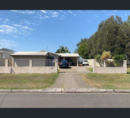 34 Cootamundra Drive, Mountain Creek, Qld 4557 - Photo 5