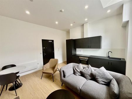 1 bedroom apartment to rent - Photo 2