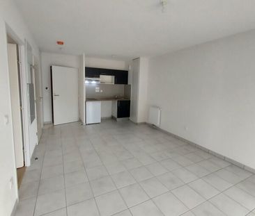 Location Appartement 2 pièces 40m² LA ROCHELLE 17000 - Photo 5