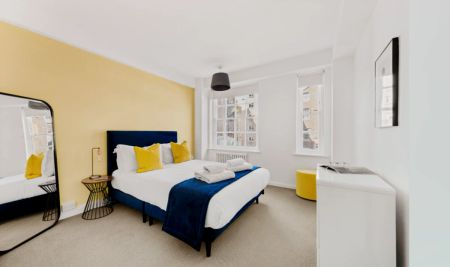 206 Nelson House - Photo 3