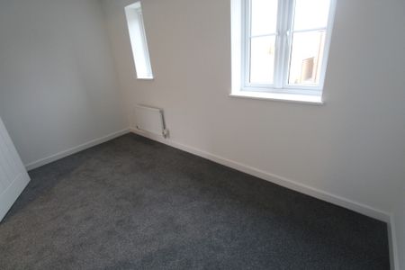 To Let: Jade Close, Hartlepool, TS24 0AR - Photo 2