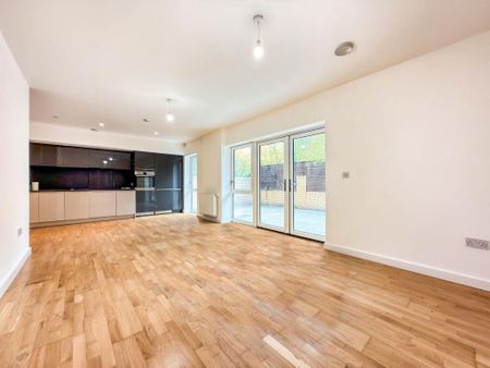 2 Bed Flat, Falcondale Court, NW10 - Photo 2