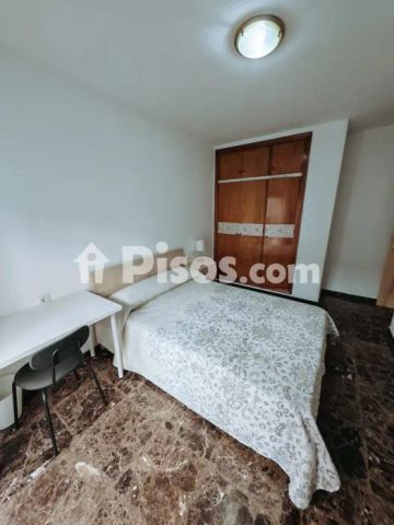 Piso en alquiler en Calle Simón García - Photo 2