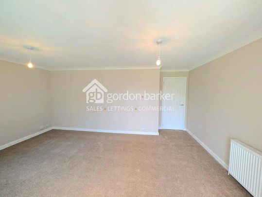 2 bedroom detached bungalow to rent - Photo 1