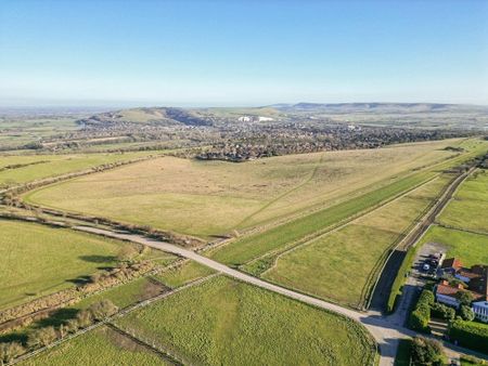 The Old Racecourse Lewes BN7 - Photo 5