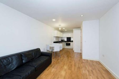 Highbury Gardens Holloway Road, Highbury, N7 - Photo 3