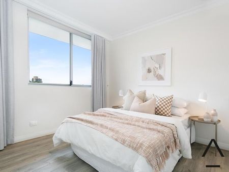 Modern Three Bedroom Apartment with Panoramic Harbour Views - Your Perfect Home Awaits! - Photo 4