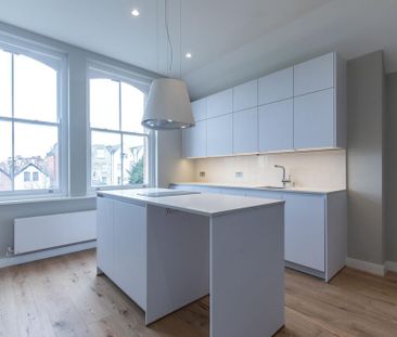 Flat to rent - Photo 1