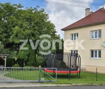 2+1 Zlín - Kostelec, parkovací stání, velká zahrada, pergola - Photo 3
