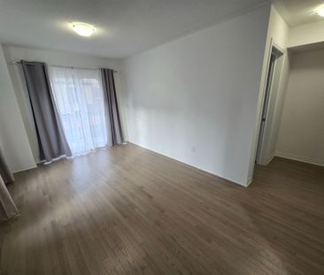 For Lease - 62 Morrison Crescent, Whitby, Ontario - Photo 2