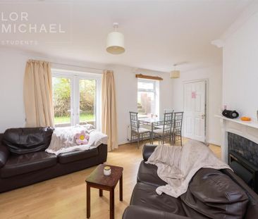 6 bedroom terraced house to rent - Photo 3