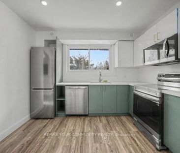 69 Blythwood Road N #4 - Photo 4