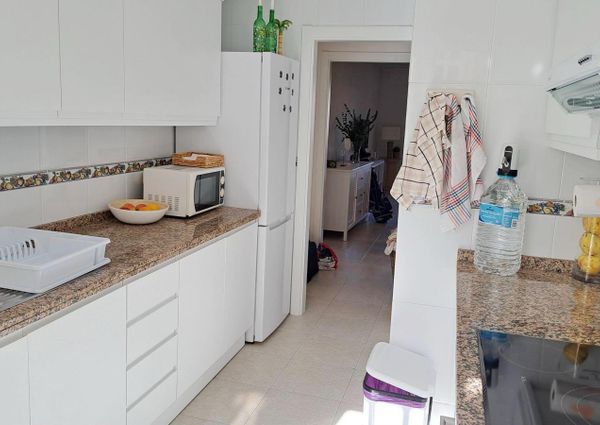 Spacious ground floor for rent with a pool and garden in Javea Arenal LONG TERM