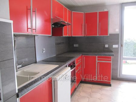 Location Appartement 4 pièces 83m² NICE 06200 - Photo 3