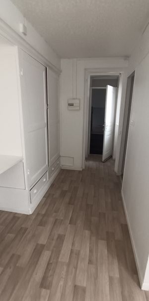 Location Appartement 1 pièce 21m² - Photo 1