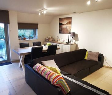 Appartement te huur in Denderwindeke voor € 885 met 2 slaapkamers - Photo 2