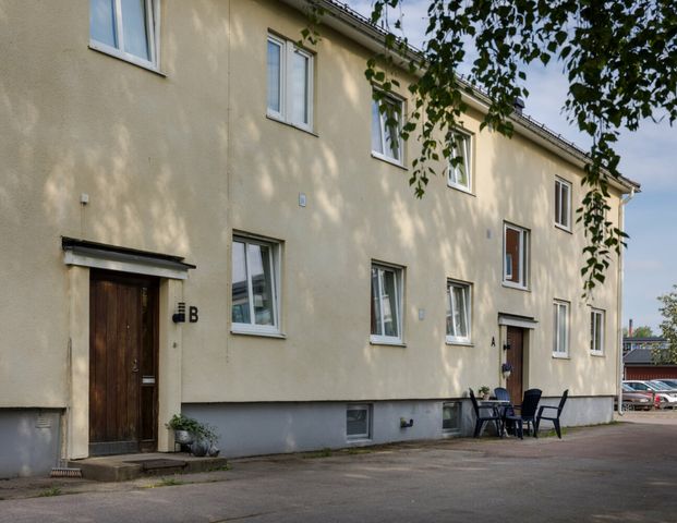 Kil: Långgatan 33 A - Photo 1
