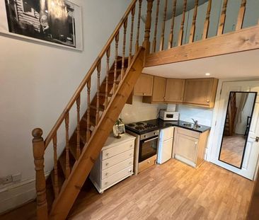 Studio Flat, St. Stephens Gardens, W2 - Photo 6