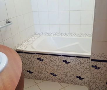 À LOUER – Appartement T2 à TOURS quartier Velpeau • Réf. TNG-G0453 - Photo 4
