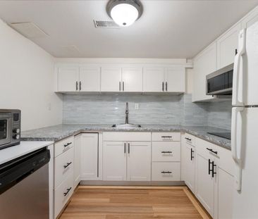 For Lease - 121 Ribblesdale Avenue, Whitby, Ontario - Photo 5