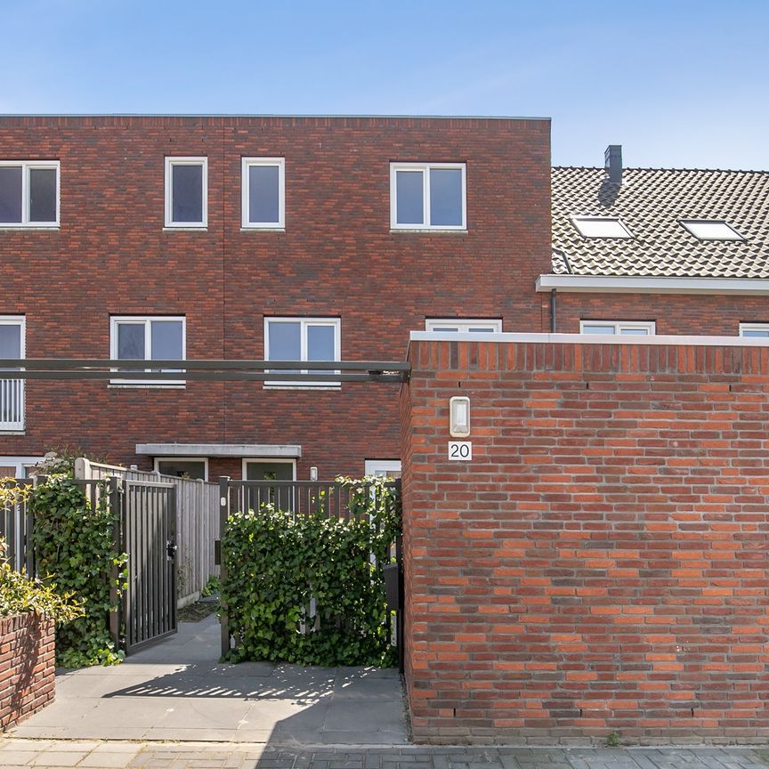 Te huur: Huis Houtblazersstraat 20 in Eindhoven - Photo 1