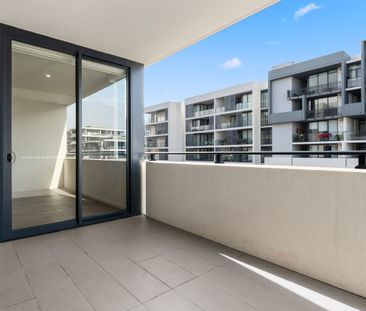 Modern & Stylish High-Level Apartment - Photo 5