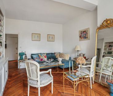 Location Appartement Paris 7 3 Pièces 48.75 m² - Photo 3