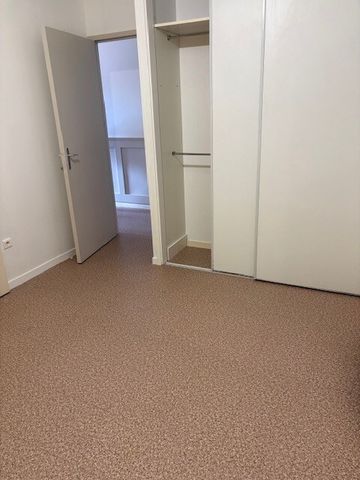 T2 Thizy-les-Bourgs - Photo 5