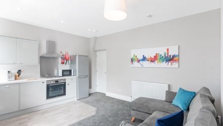 2 bedroom flat to rent - Photo 2